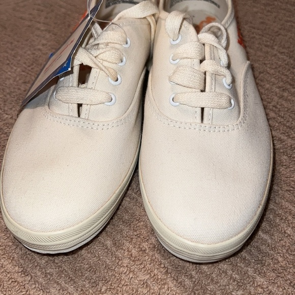 Renaissance Imports Canvas VOLS shoes 6 NWT - Picture 7 of 9